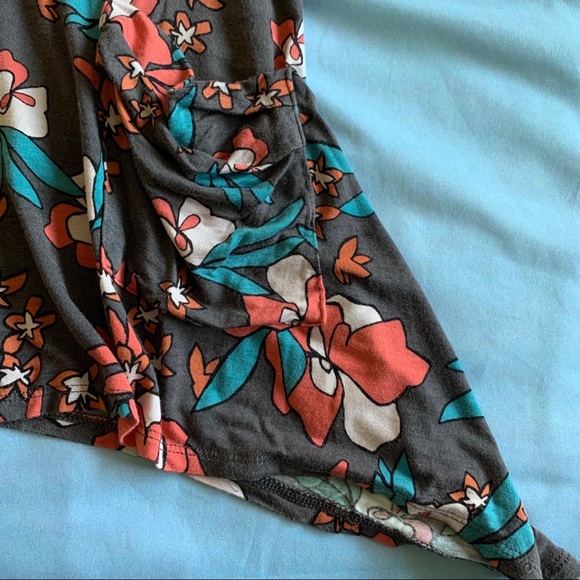 LOGO Lori Goldstein Floral Tunic Top - Picture 3 of 5